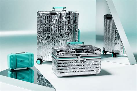 rimowa company.